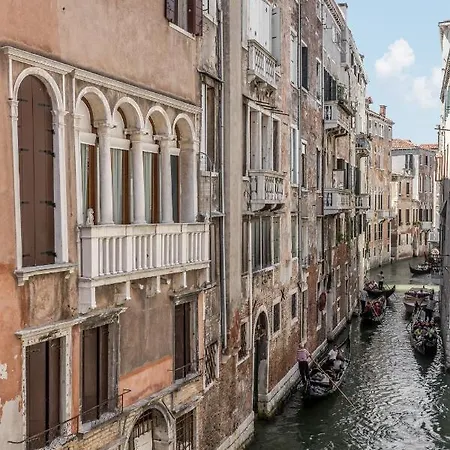 La Corte Dei Cuoridoro 2 Canal View Appartement