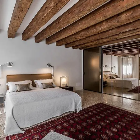 La Corte Dei Cuoridoro 2 Canal View Appartement Venetië