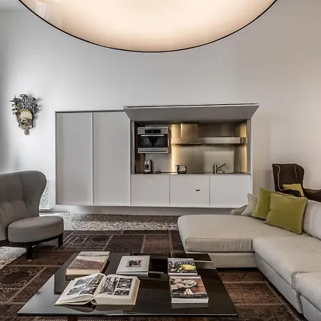 La Corte Dei Cuoridoro 2 Canal View Apartment Venice